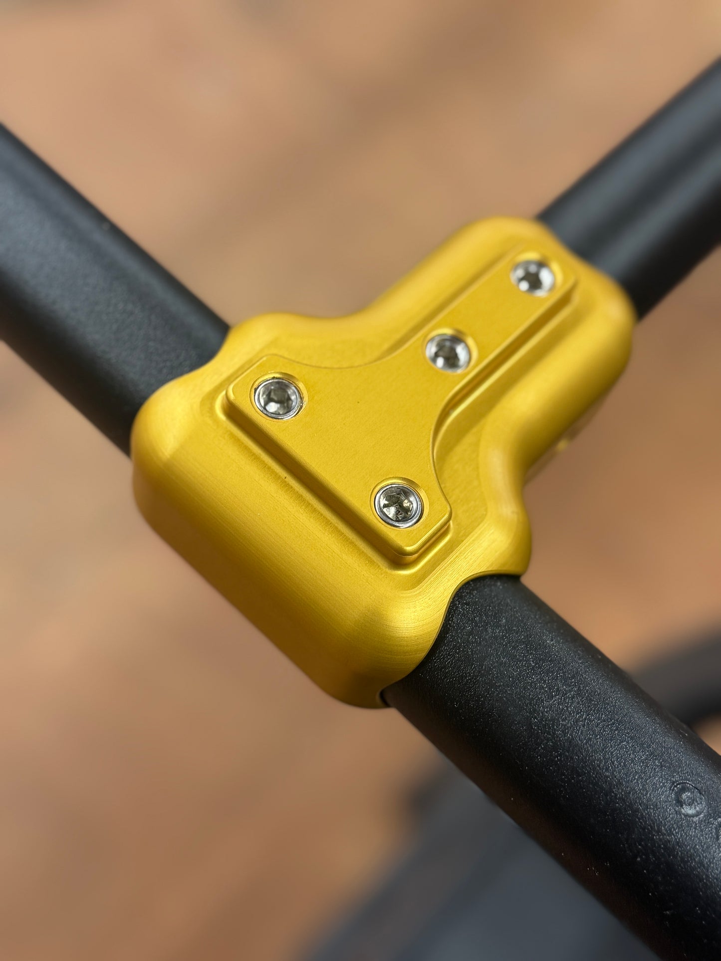 MULTI-PIECE 13' WESTERN