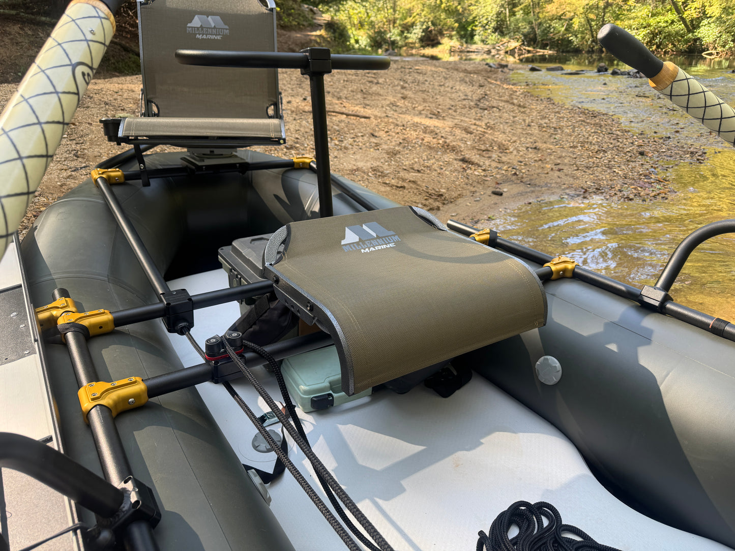 MULTI-PIECE 13' WESTERN